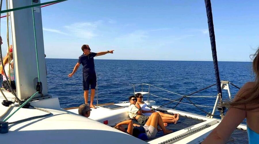 Rethymno: Sunset Catamaran Cruise - Sushi & Open Bar - Who will enjoy this Rethymno cruise most