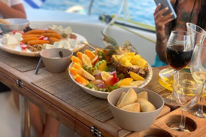 Rethymno: Sunset Catamaran Trip - Sushi & Open Bar - The sunset return to Rethymno