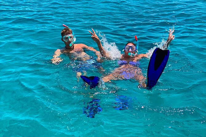 Rethymno: Sunset Catamaran Trip - Sushi & Open Bar - Crew service and the human side of the trip
