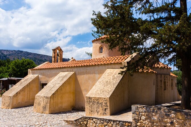 Road-trip to Lasithi, Zeus Cave, Vidiani, Krasi & Olive Mill Farm - The olive mill is part lesson, part retail stop