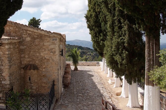 Road-trip to Lasithi, Zeus Cave, Vidiani, Krasi & Olive Mill Farm - Who will enjoy this road trip most