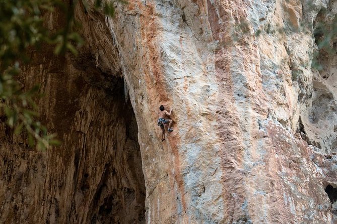 Rock Climbing Course - Equipment included, and what that means for you