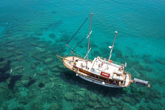 Sailing Trips with Cretan Sailing - Leaving Hersonissos on an 18-meter wooden boat