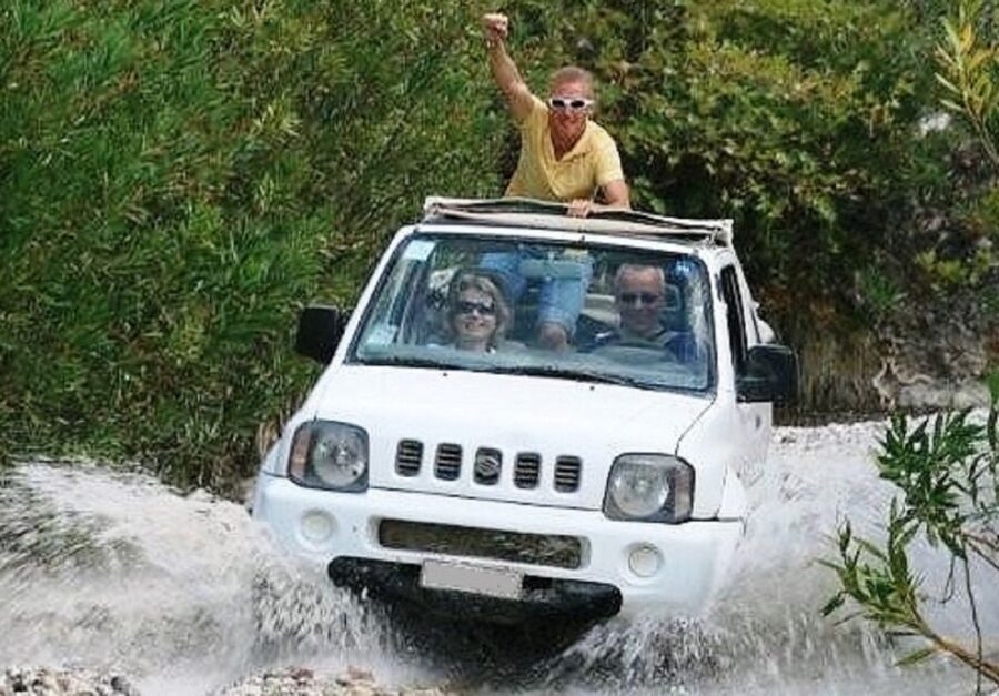 Self-Drive Jeep Safari to South Coast, Palm Beach & Canyons - Safety briefing and the first scenic roads