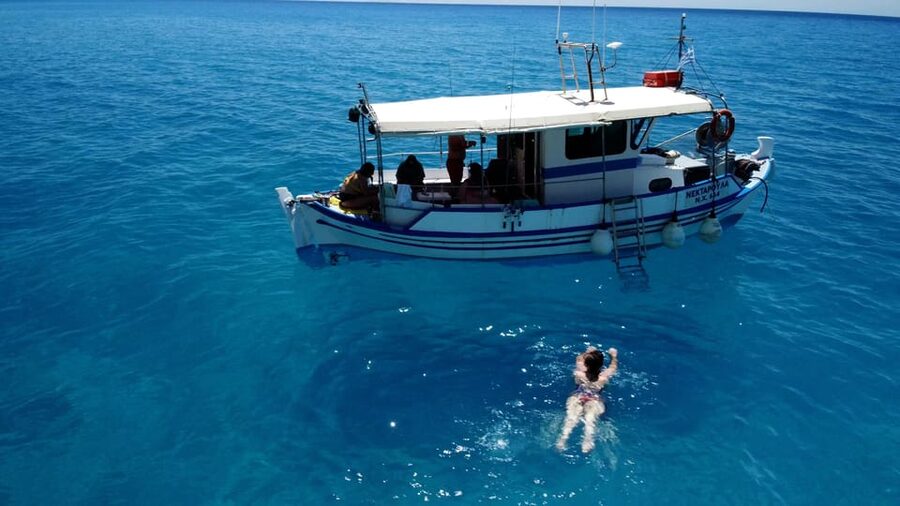 Sfakia fishing trip daytime - Lunch cooked fresh on Nektaroula