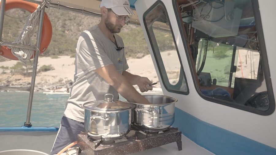 Sfakia fishing trip daytime - Boat comfort and practical limits