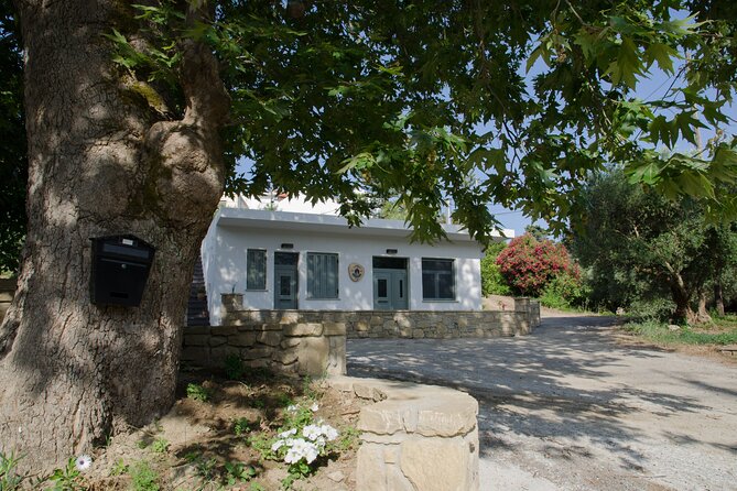 Small-Group Wine Tasting Activity in West Chania - Arriving in Tsourouniana near Kissamos