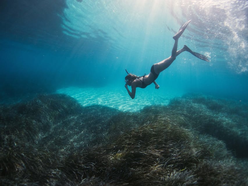 Snorkelling & Sailing In Crete’s Hidden Coastal Gems - Setting Sail from Hersonissos at Noon