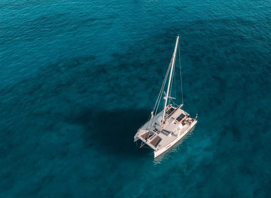 SUP Safari - Catamaran Cruise Dia Island & Gourmet Delights! - What the guided SUP session is really like