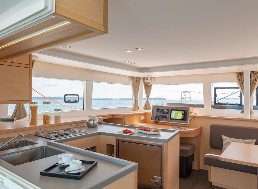 SUP Safari - Catamaran Cruise Dia Island & Gourmet Delights! - Practical advice before you board