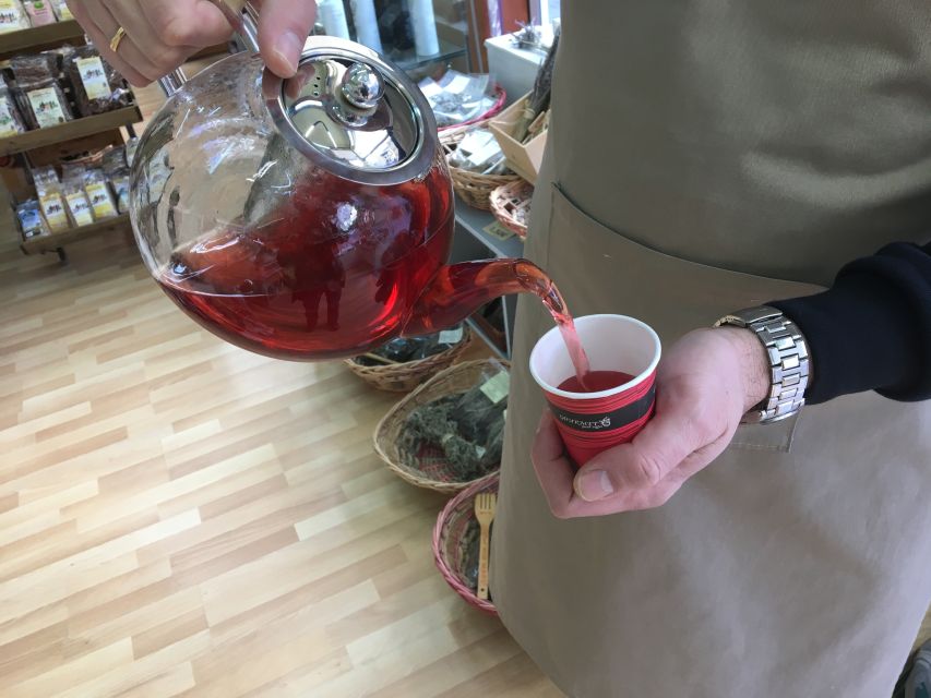 Tastings of Heraklion city - sightseeing walking tour - Why food is the right way to meet Heraklion