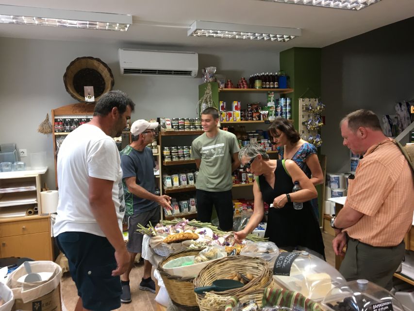 Tastings of Heraklion city - sightseeing walking tour - Walking through Heraklion’s historic center