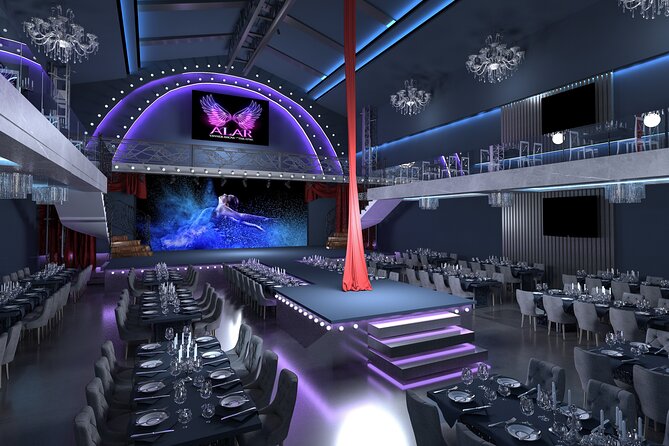 Troy Dinner-Show - At Alar Theatre, Troy becomes an audience contest