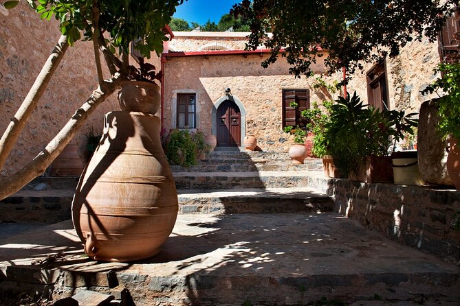 Uncharted East Crete & Local Secrets Private Tour from Heraklion - Timing, meals, and what to bring