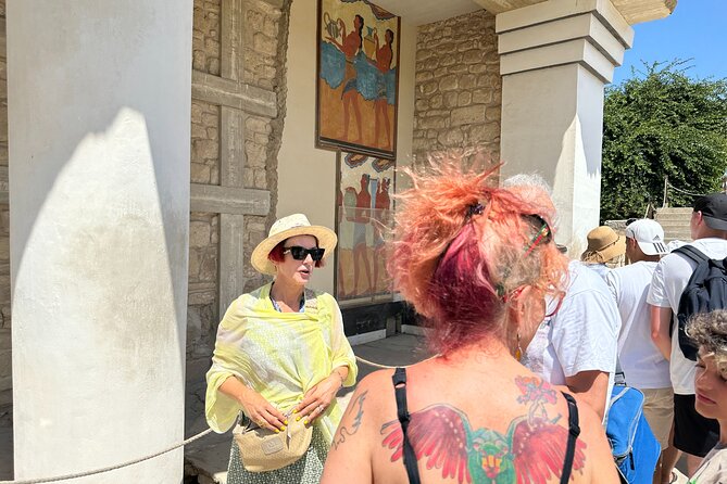 Visit Knossos palace (Tour & Skip-the-Line Ticket) - What you see during the 90-minute route
