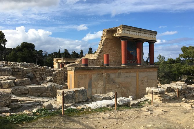 Visit Knossos palace (Tour & Skip-the-Line Ticket) - Is $106.94 a fair price?