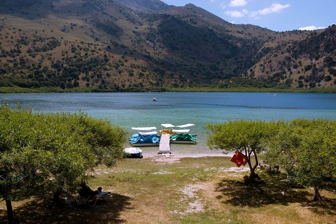 Winery Tour and Kourna's Lake from Rethymno - Two very different Cretan stops in five hours