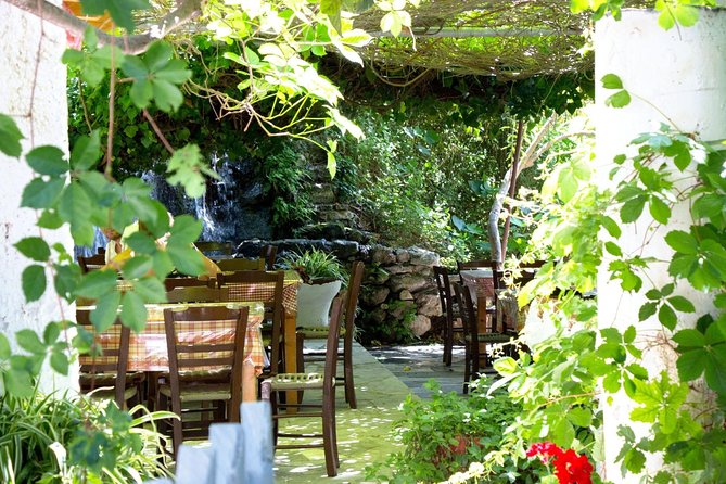 Winery Tour and Kourna's Lake from Rethymno - What to expect from the local winery